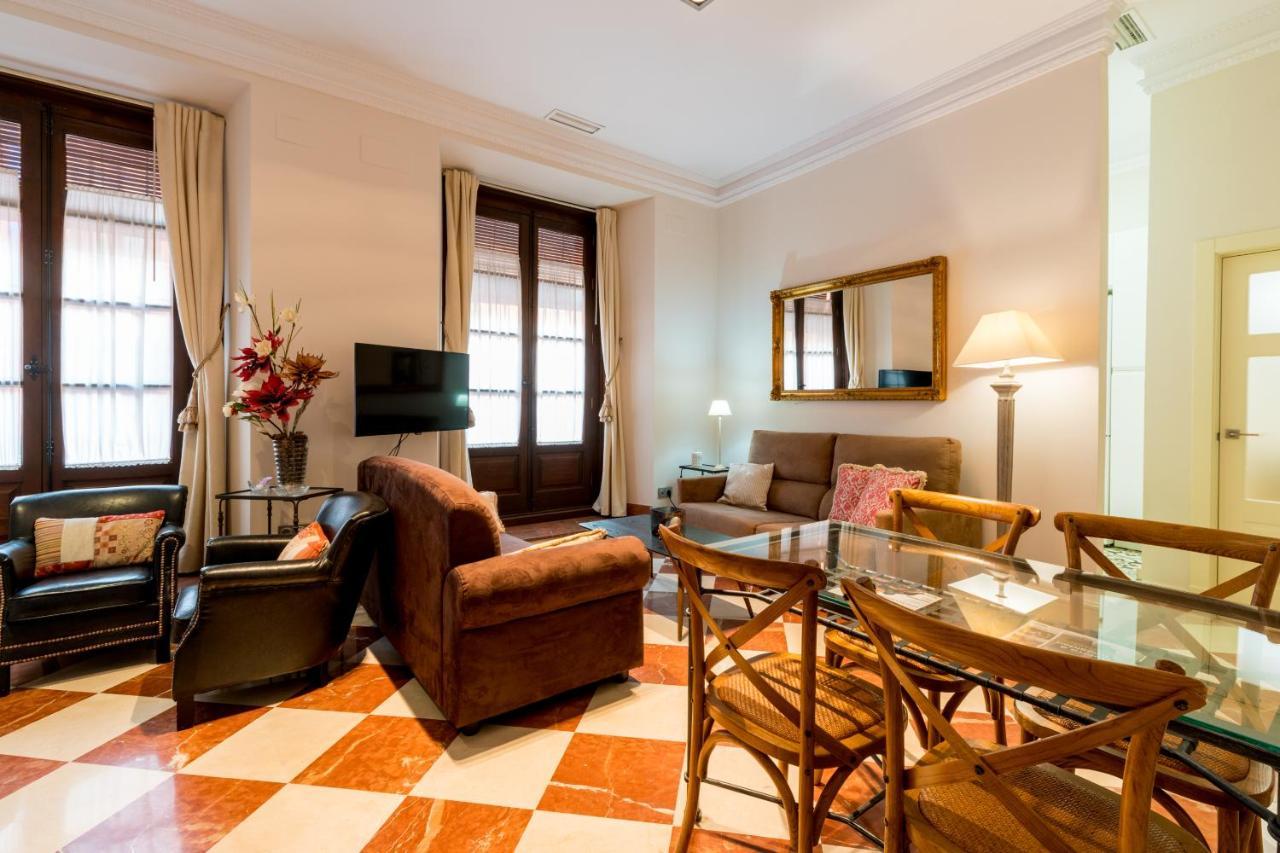 Quevedo Suite Sevilla Buitenkant foto