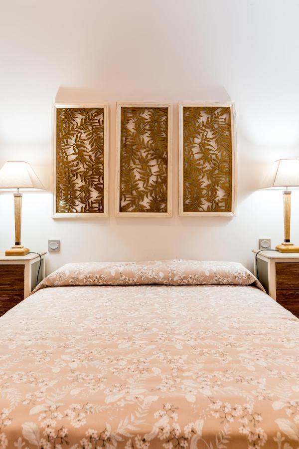 Quevedo Suite Sevilla Buitenkant foto