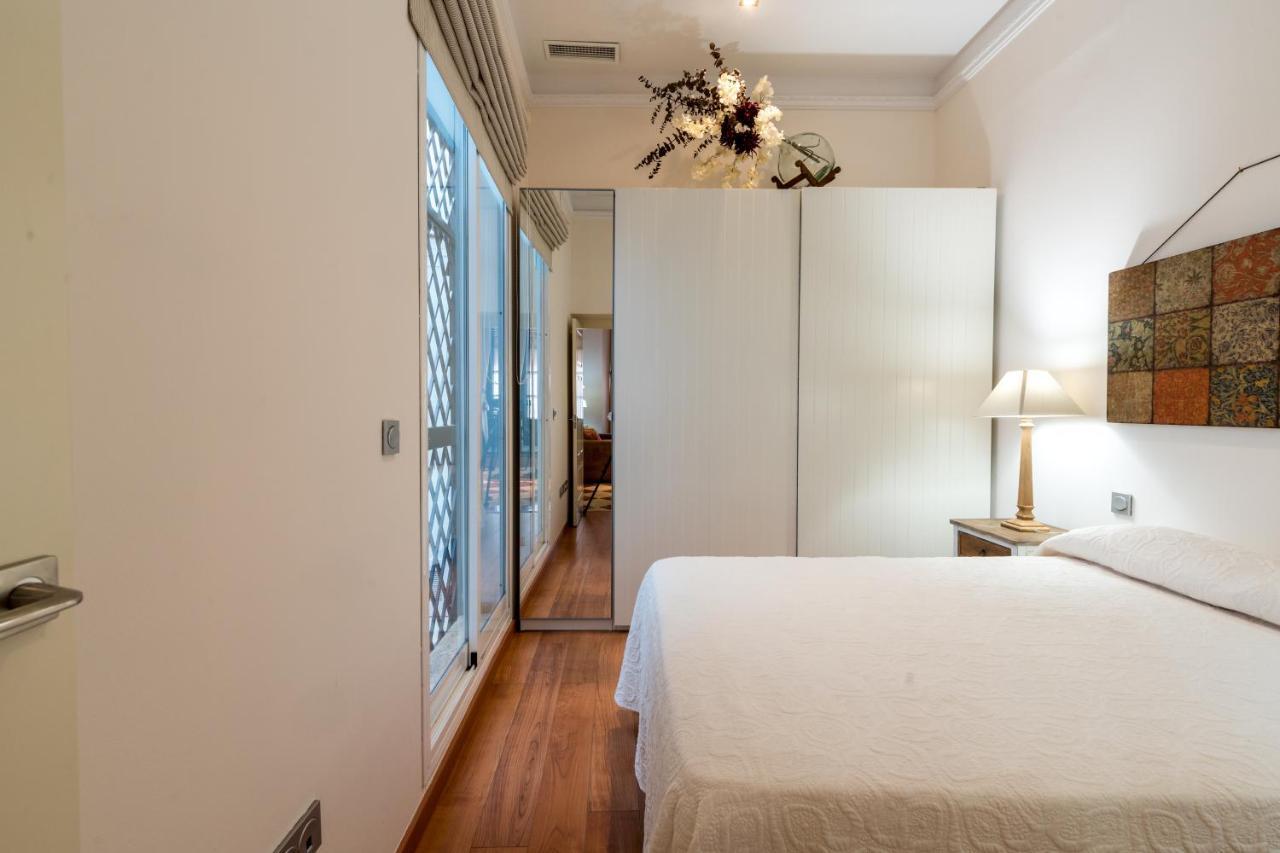Quevedo Suite Sevilla Buitenkant foto