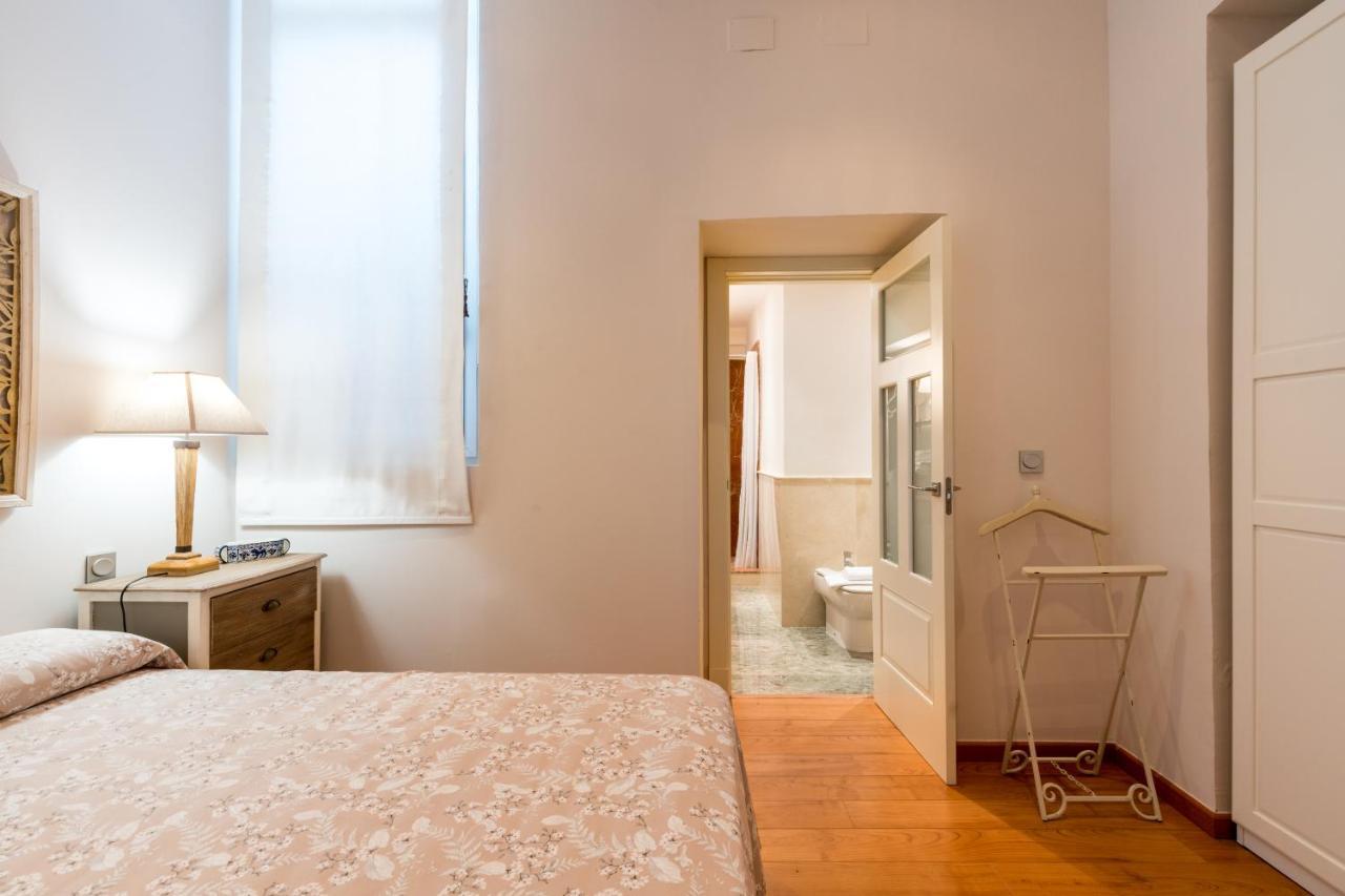 Quevedo Suite Sevilla Buitenkant foto