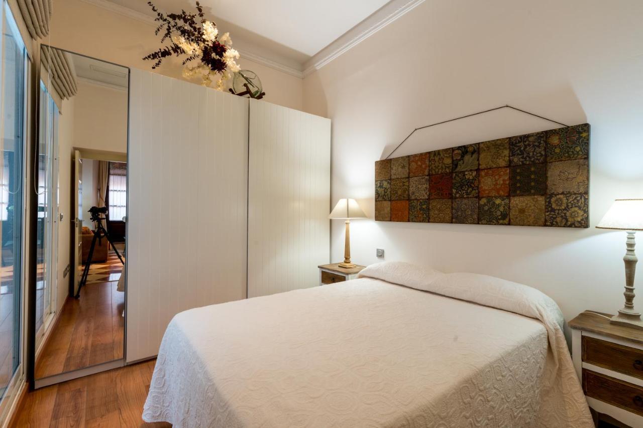 Quevedo Suite Sevilla Buitenkant foto