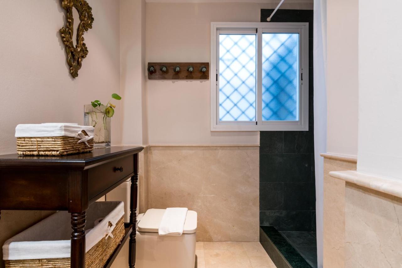 Quevedo Suite Sevilla Buitenkant foto