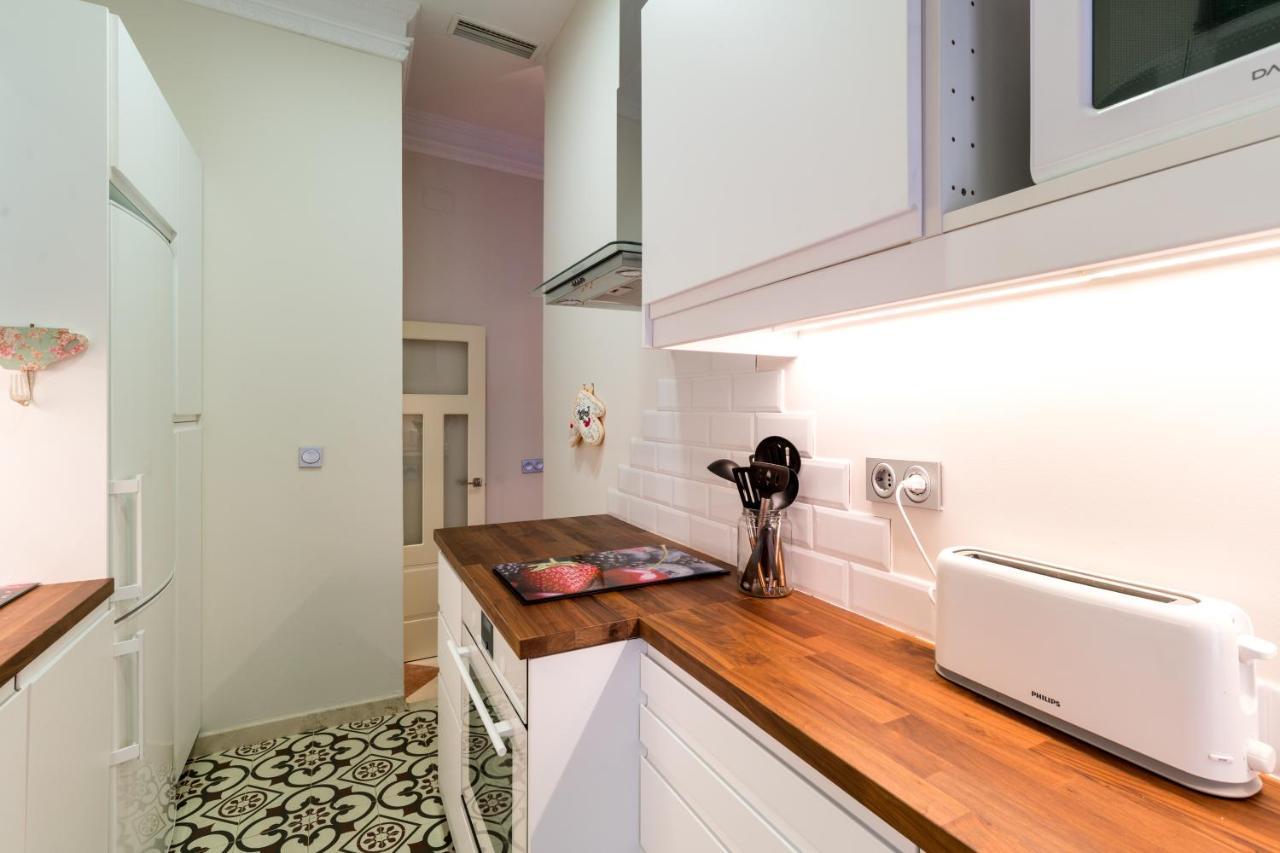 Quevedo Suite Sevilla Buitenkant foto